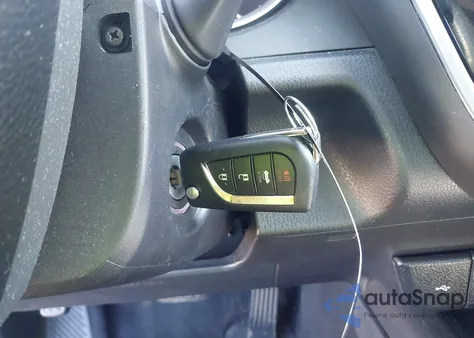 2021 Toyota Camry Le from USA, damaged, VIN 4T1C11AKXMU553071